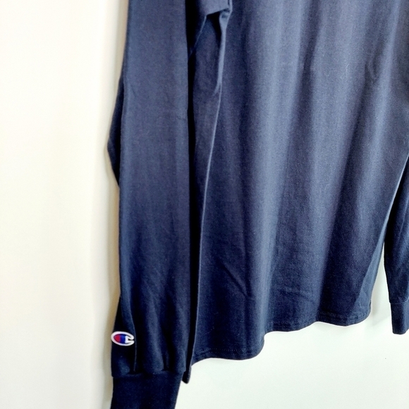 University of Notre Dame Long Sleeve Champion T-Shirt Medium Logo Navy NEW NWT - Picture 7 of 12